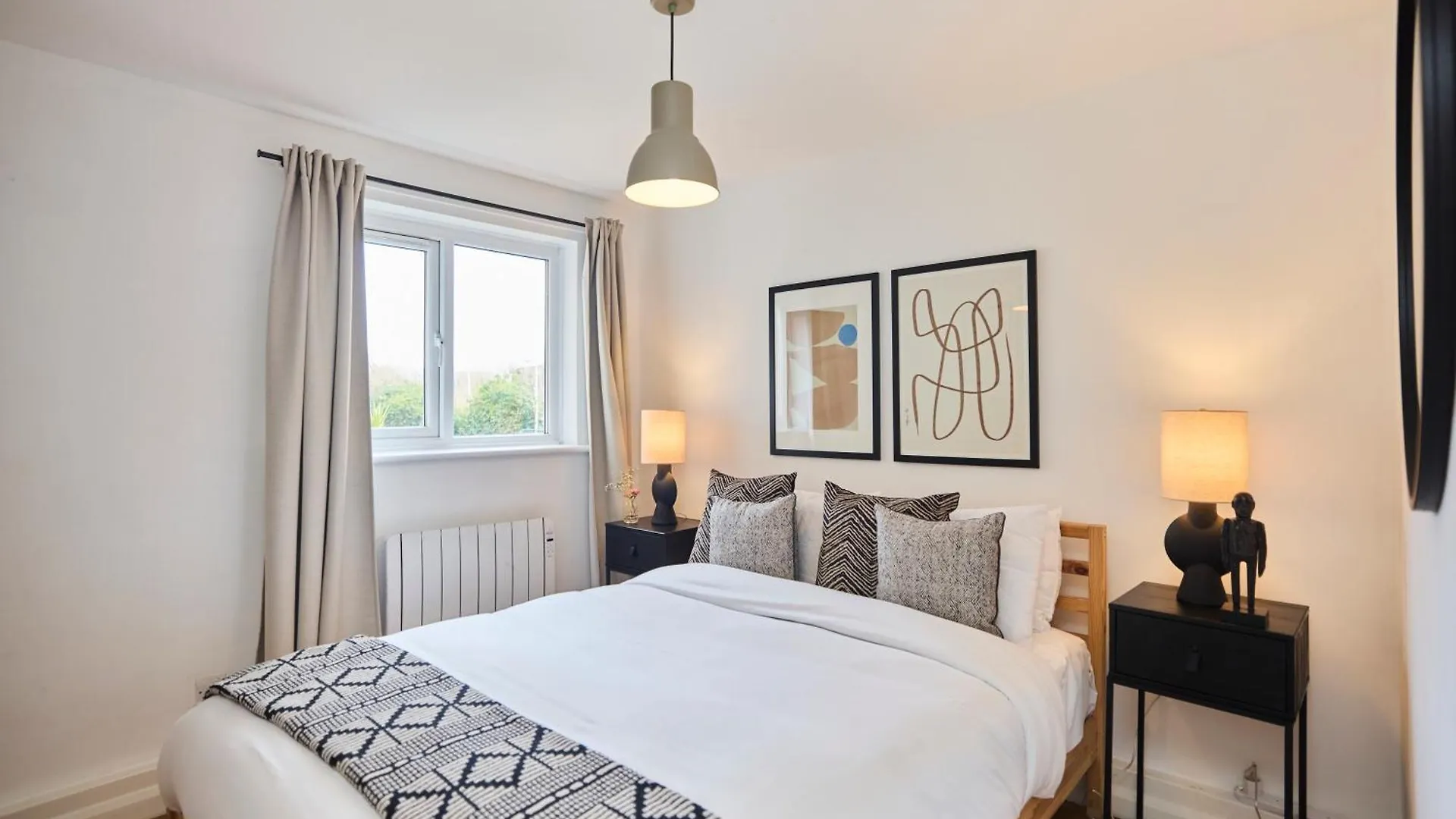 The Hackney Place - Spacious 1Bdr Flat London 0*,