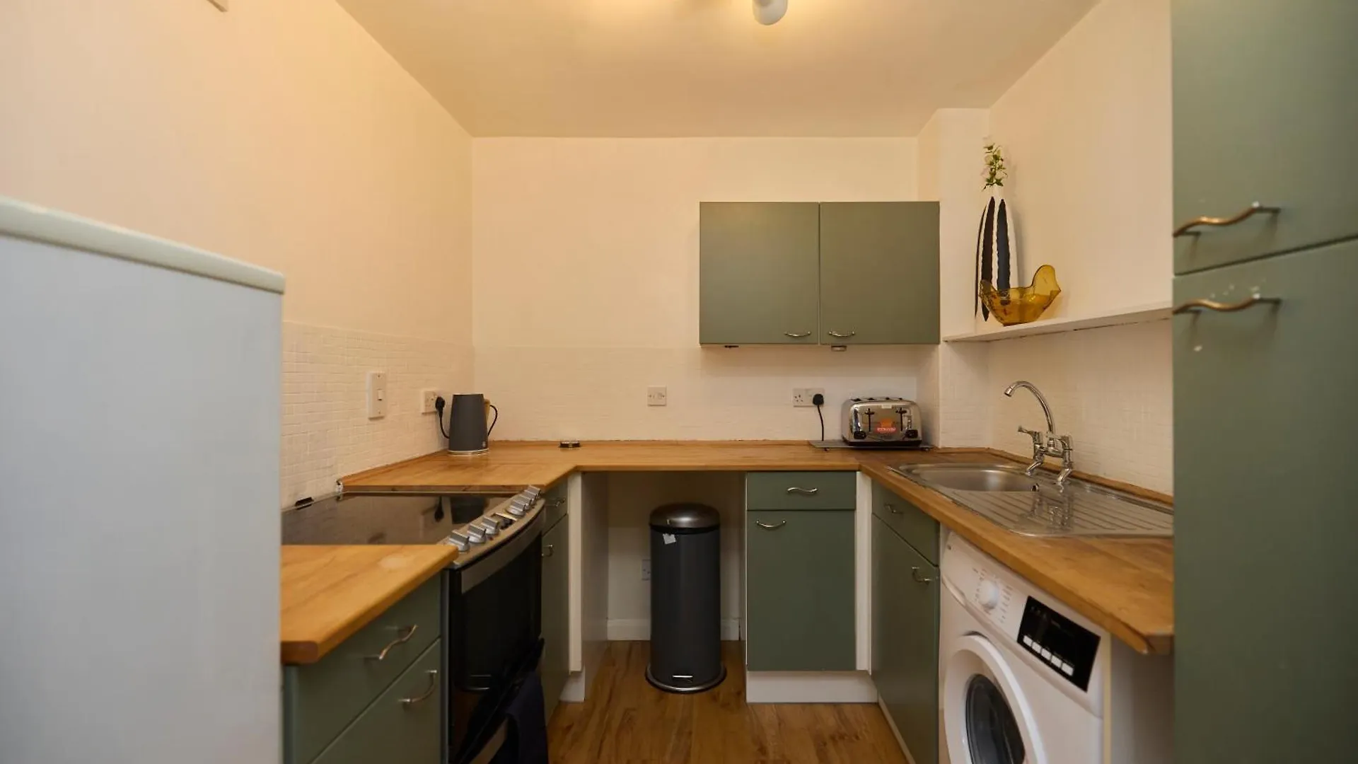 The Hackney Place - Spacious 1Bdr Flat London Apartment